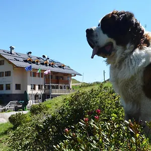 Bed and breakfast Rifugio Capanna Passo Valles, Falcade
